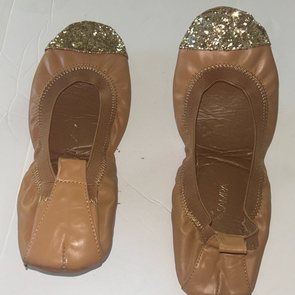 Yosi Samara Tan and Gold Leather Ballet Flats, Size 9